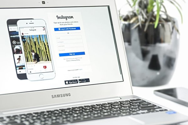 Elaborer une stratégie de communication digitale avec une agence de communication à Nice